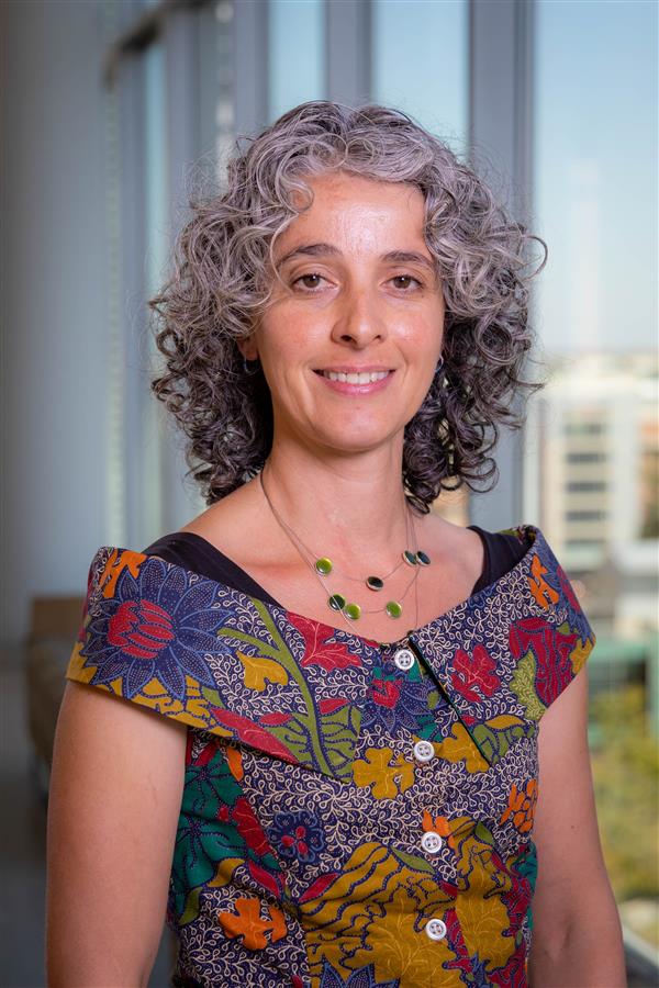Photograph of Isabelle Buard,  PhD